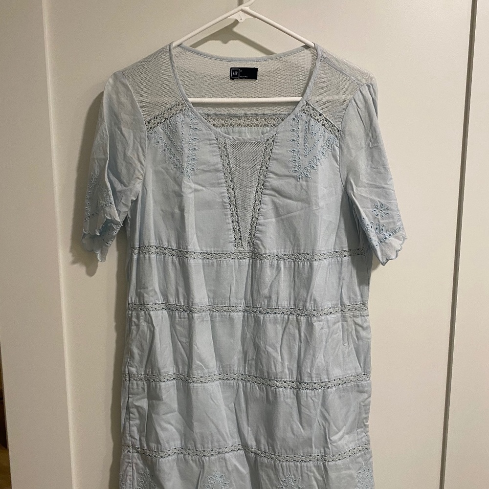 Gap light blue cotton eyelet summer dress (medium)